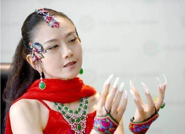 三亿体育手机版