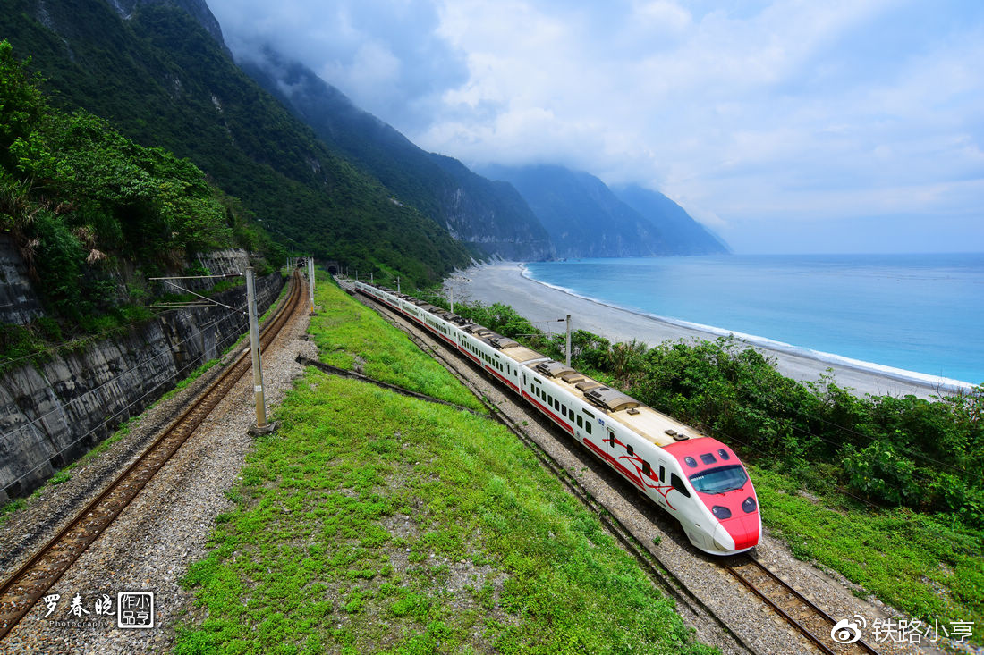 三亿体育手机版|原油跌跌不休 物流企业九迎油价下调